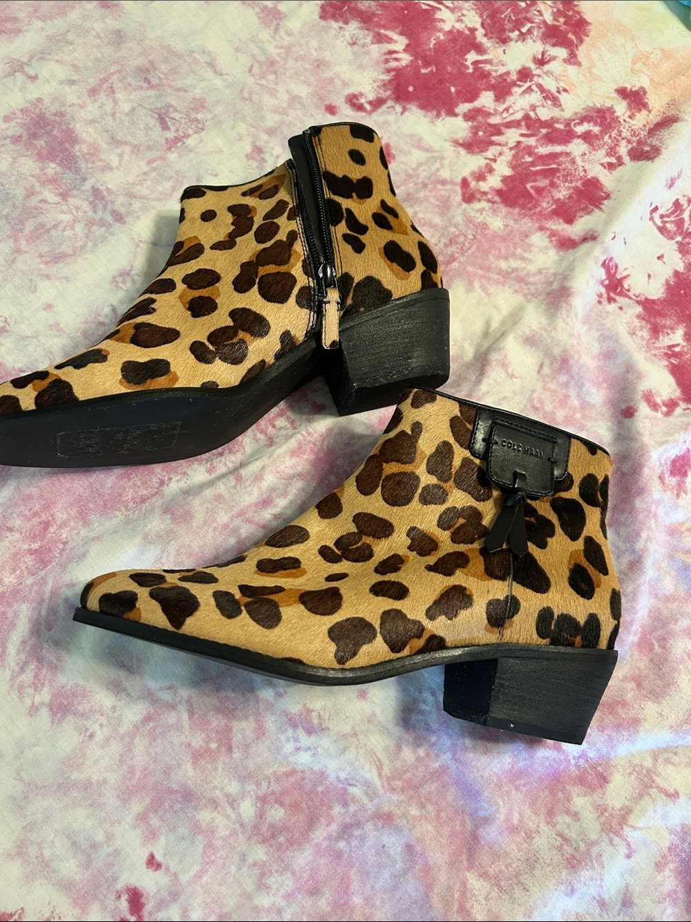 Cole Haan Joana booties size 9 leopard print